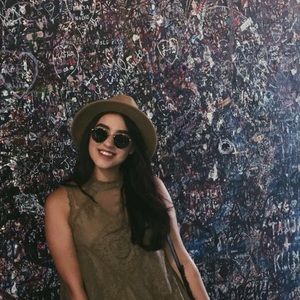 Meet your Posher, Ale